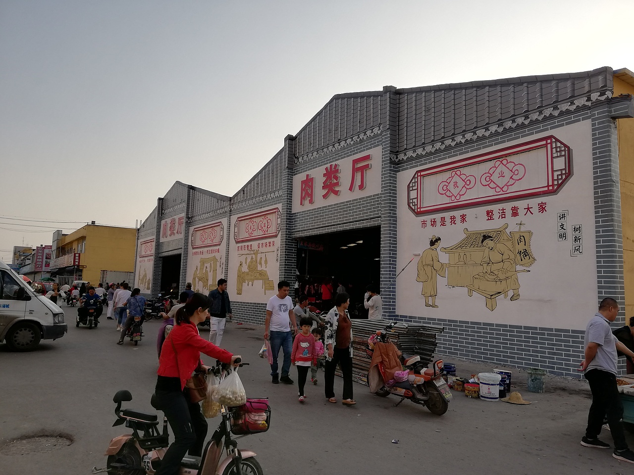 那些琐碎的墙绘作品