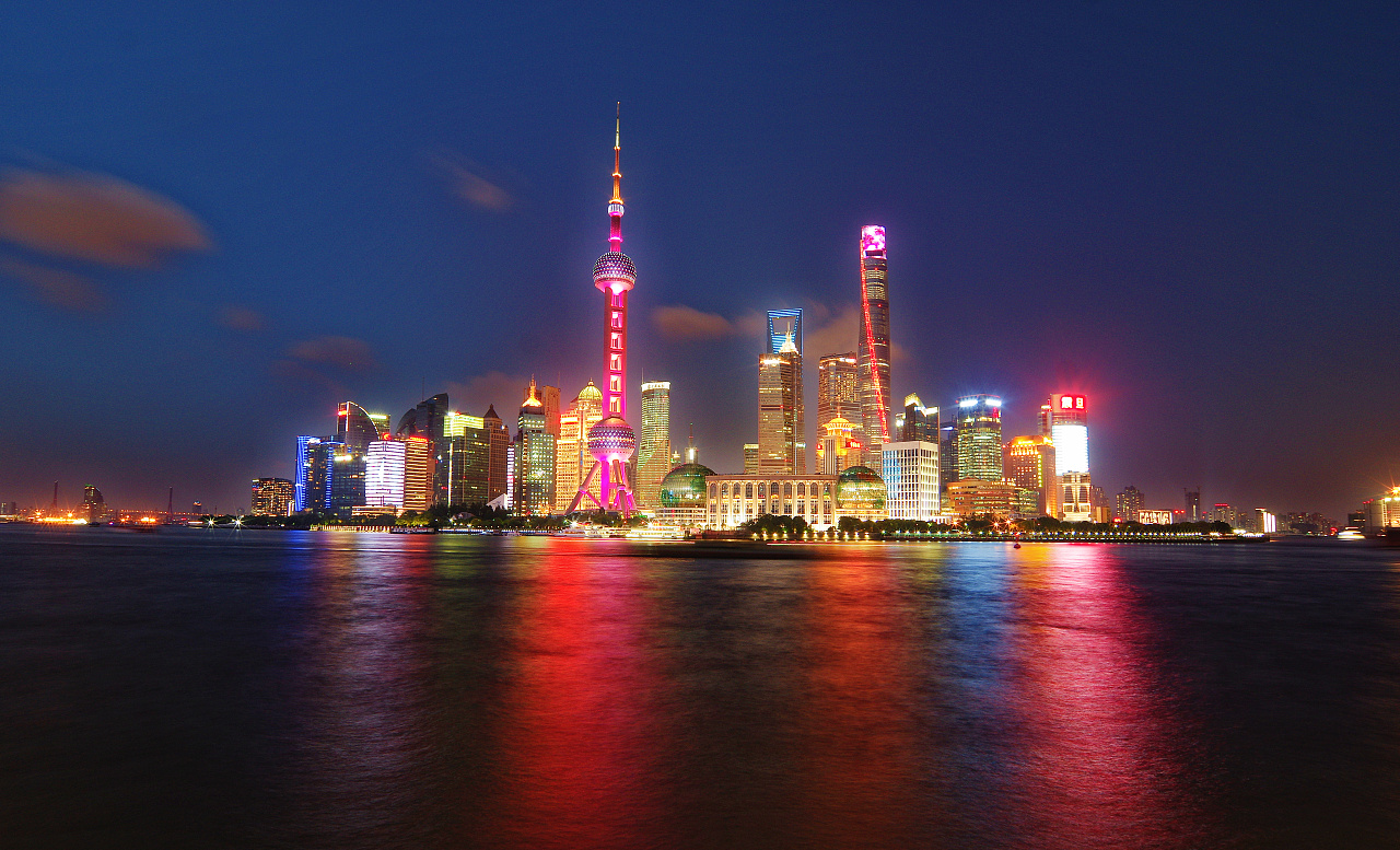 上海东方明珠倒影高清图片下载-正版图片500744254-摄图网