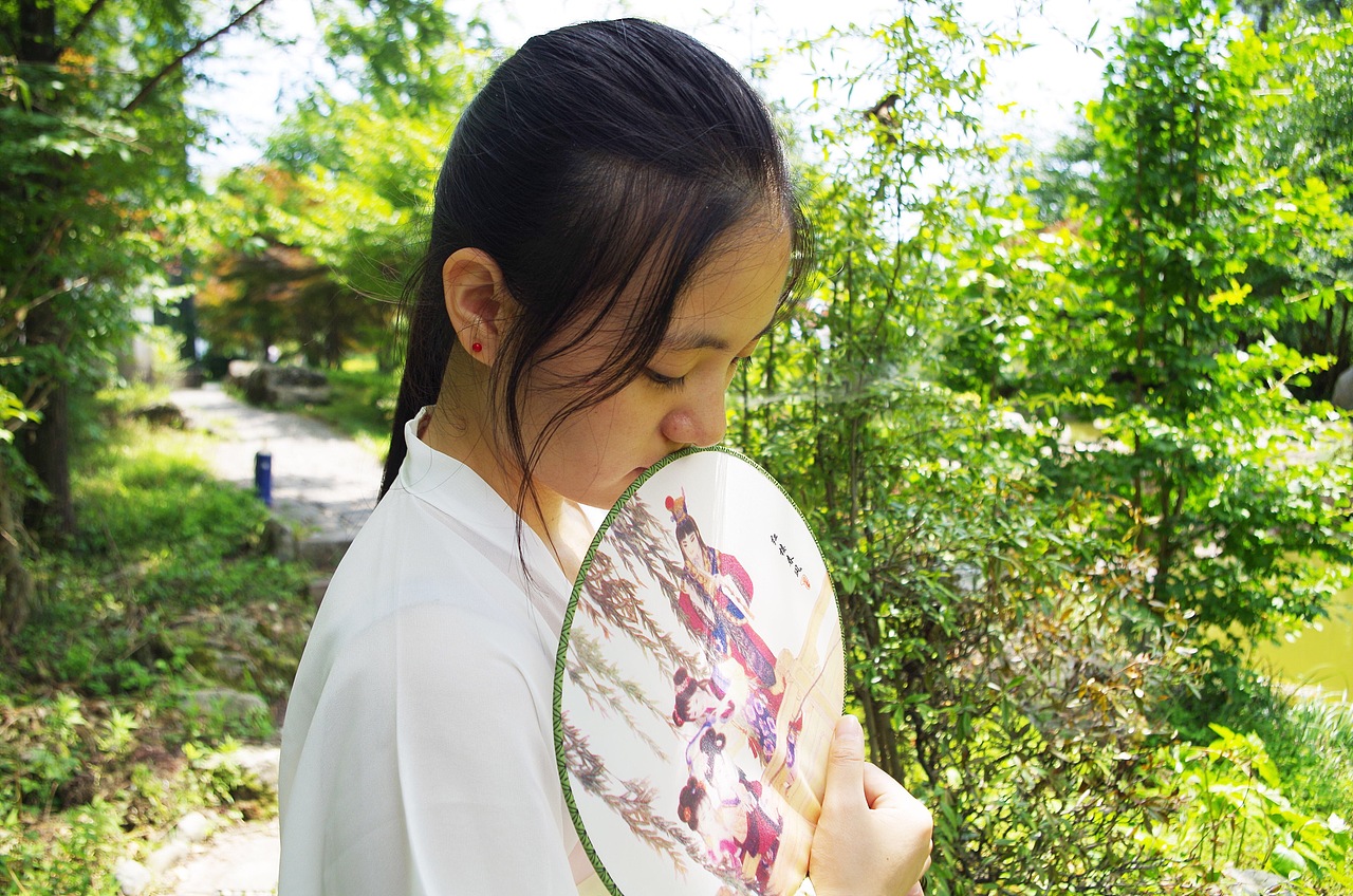 《望》（图ZNjIxMTIxNjg=） - 人像摄影 - 站酷设计师鄂Q网图搬运工原创素材 - 站酷ZCOOL