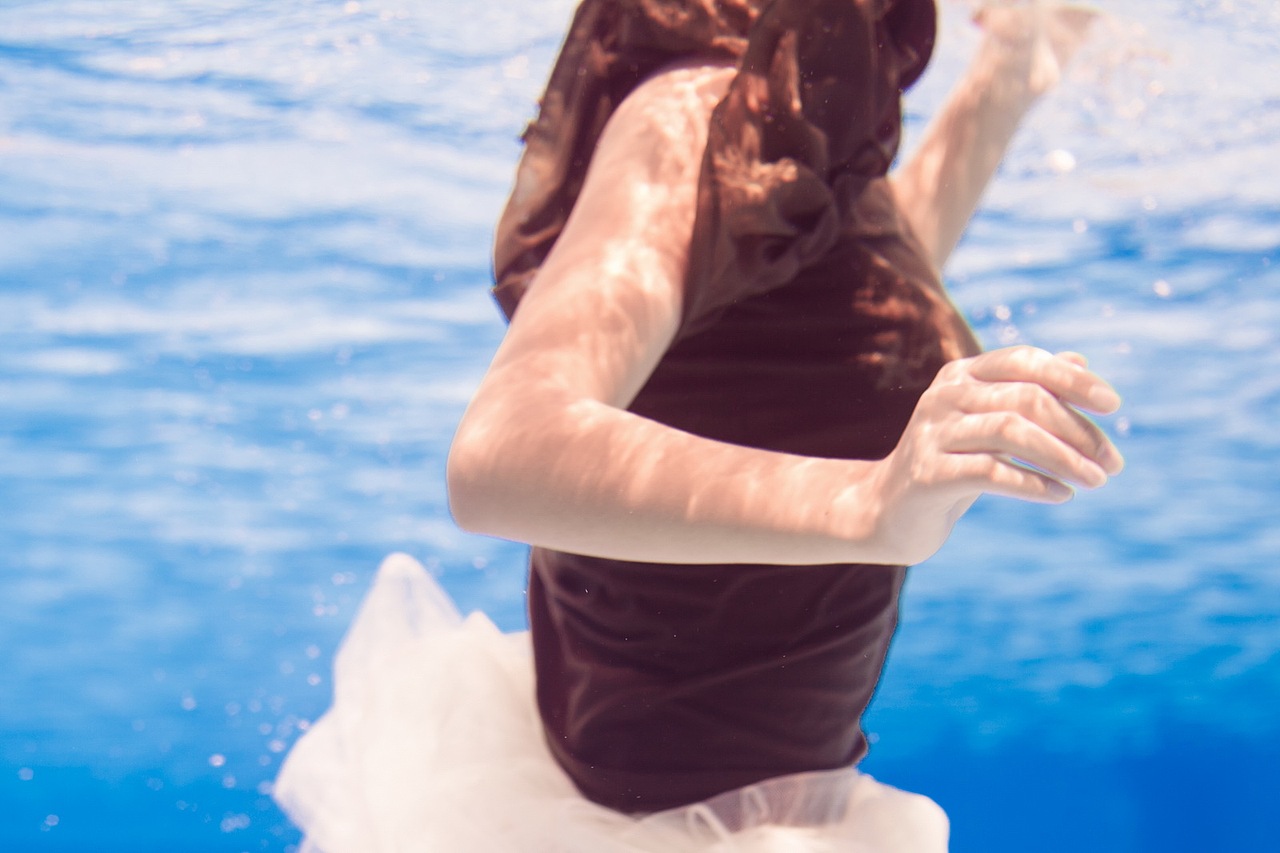 柔波如梦（图ZNjc3ODEyNA==） - 人像摄影 - 站酷设计师netmib原创素材 - 站酷ZCOOL