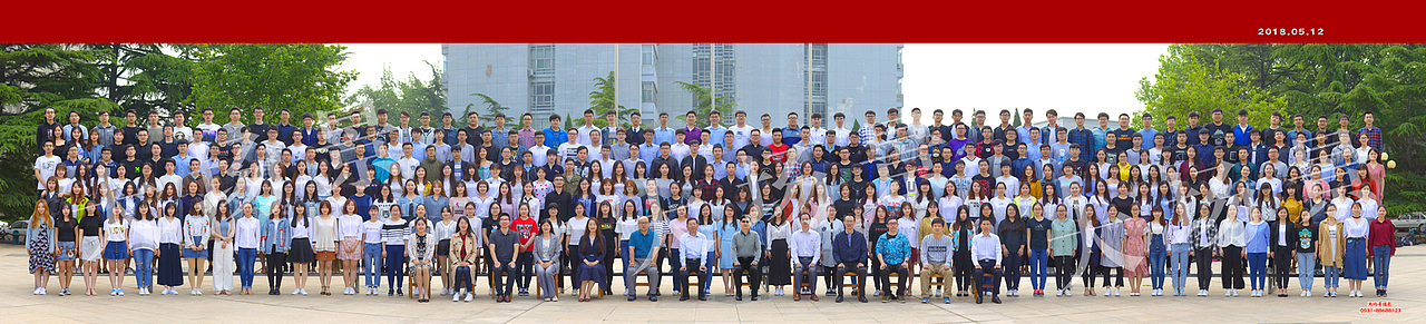 在济南拍摄集体照,但是能够坚持高清品质的并不多