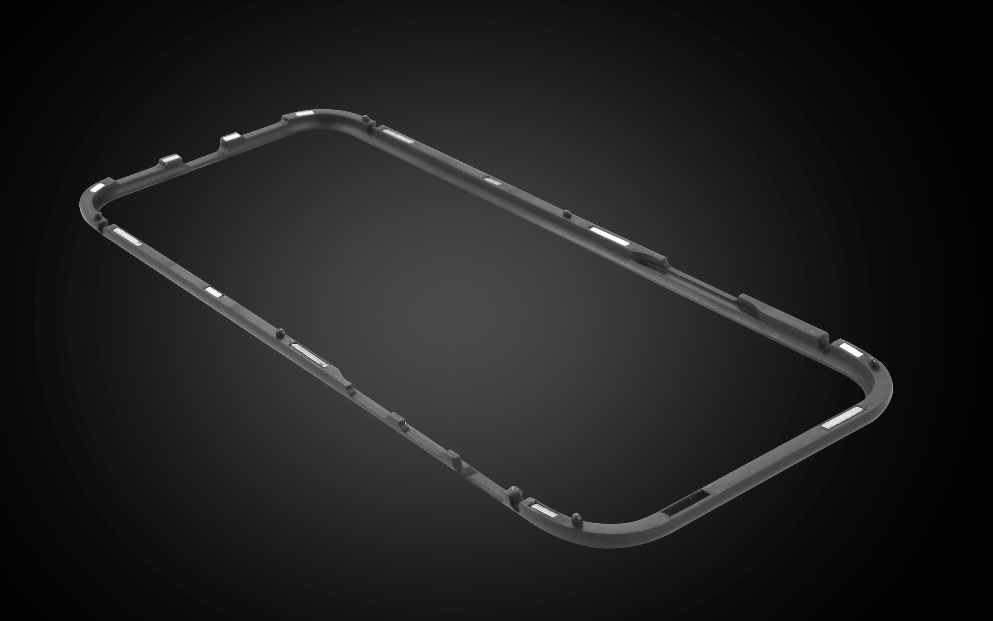 精修磁吸手机壳