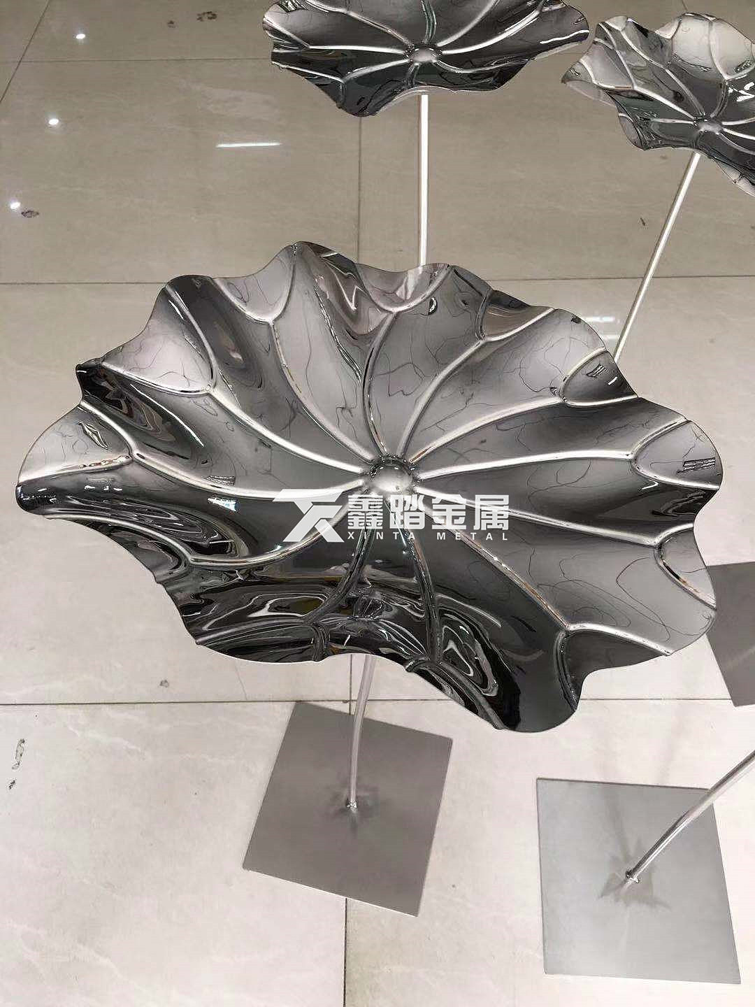 镜面不锈钢荷花荷叶雕塑（图ZMTc3NzI3NDQw） - 其他手工艺 - 站酷设计师艺术制品有限公司原创素材 - 站酷ZCOOL