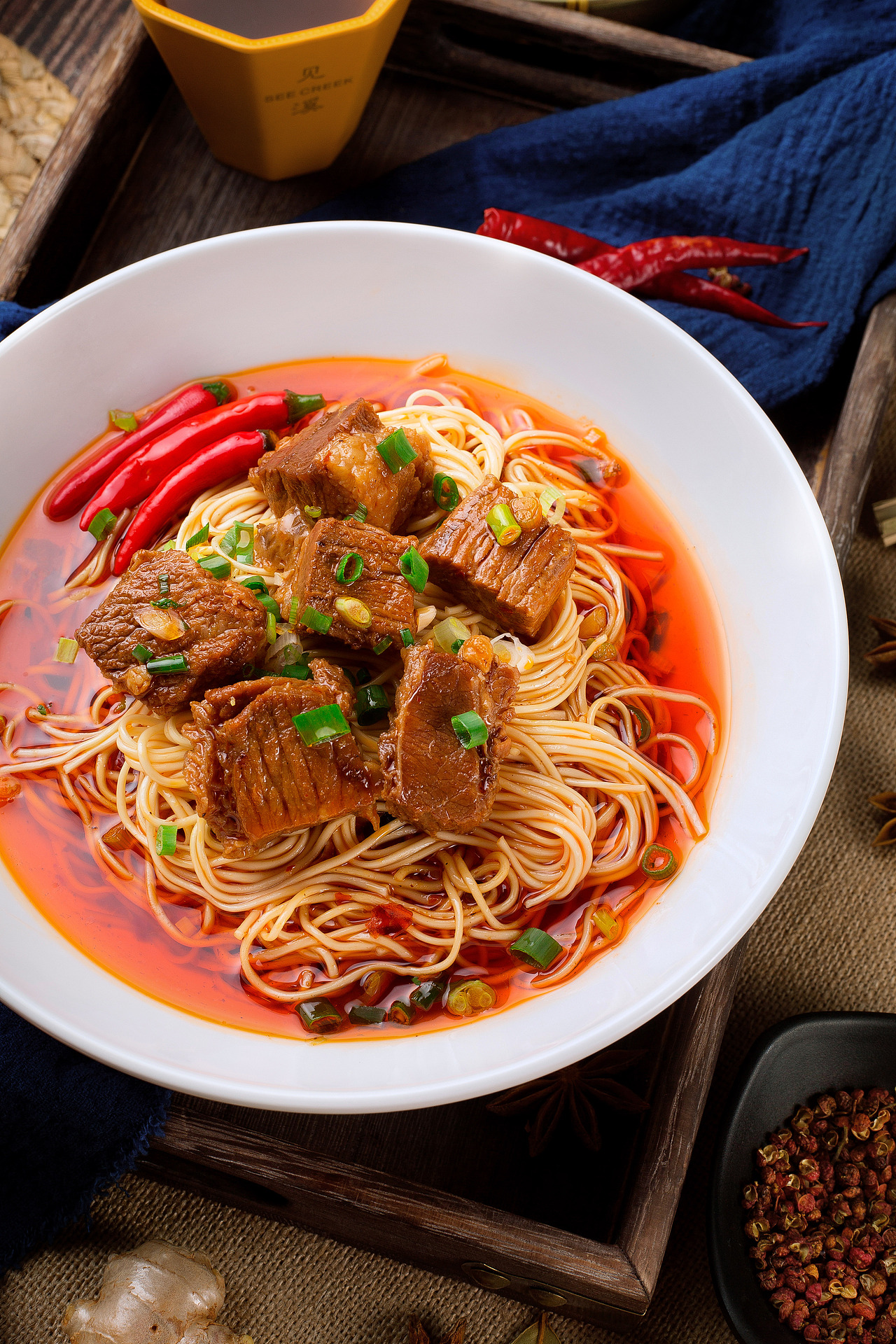 见溪小面 | 美食摄影（图ZMTU0MDgxNzI0） - 产品摄影 - 站酷设计师饺子724原创素材 - 站酷ZCOOL