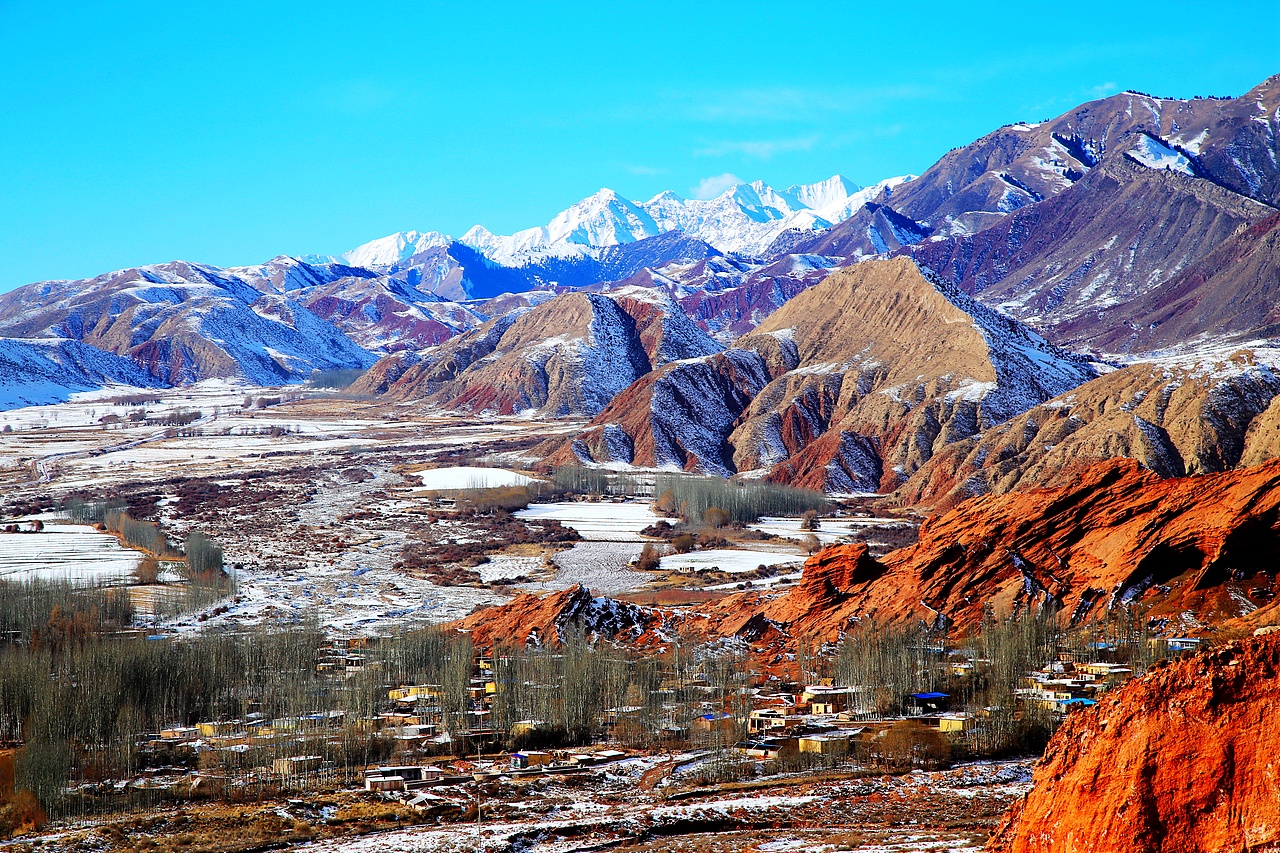 新疆阿克苏博孜墩冬季