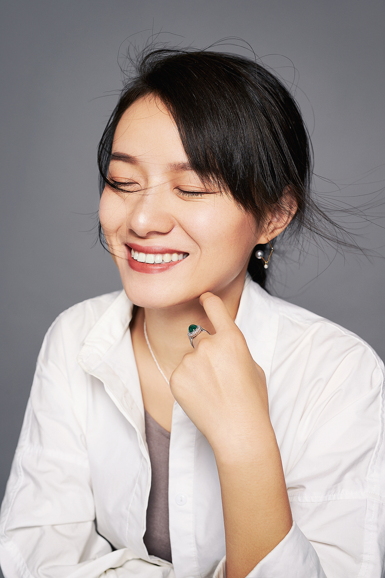 形象定制 ▏珠宝设计师形象摄影