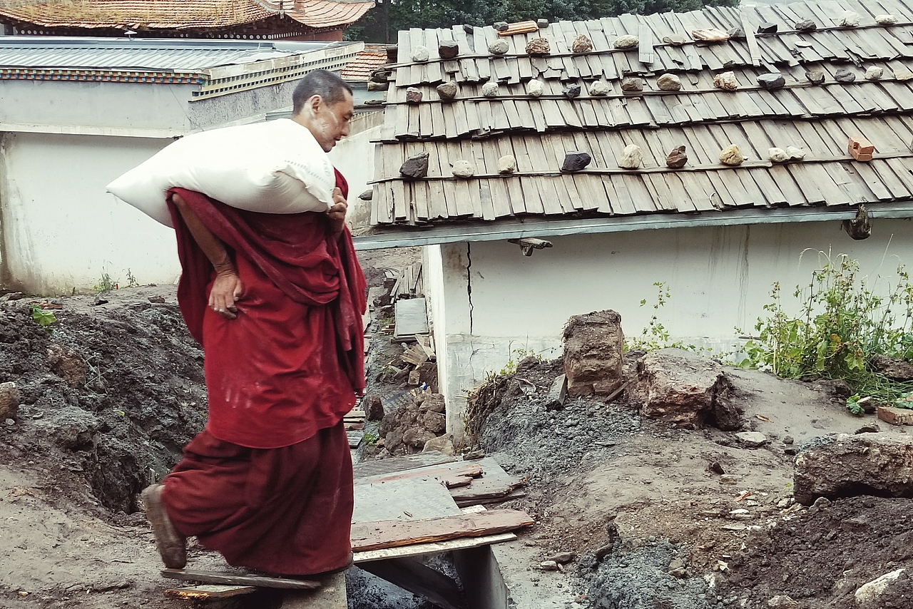 藏族风情（图ZOTU0MTM1NDg=） - 人像摄影 - 站酷设计师与沐原创素材 - 站酷ZCOOL