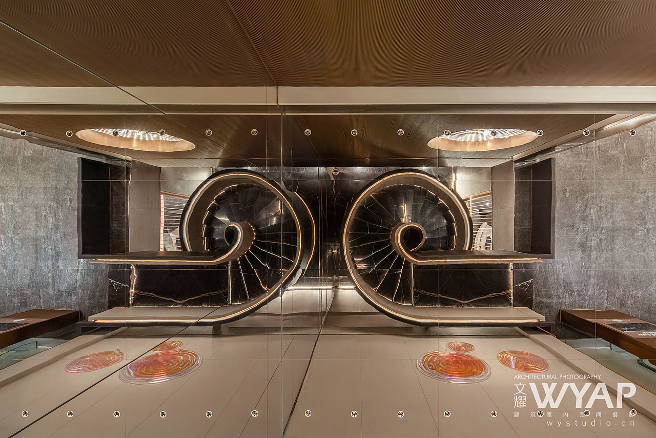 SNP×POLY | ONE DAY IN CITY