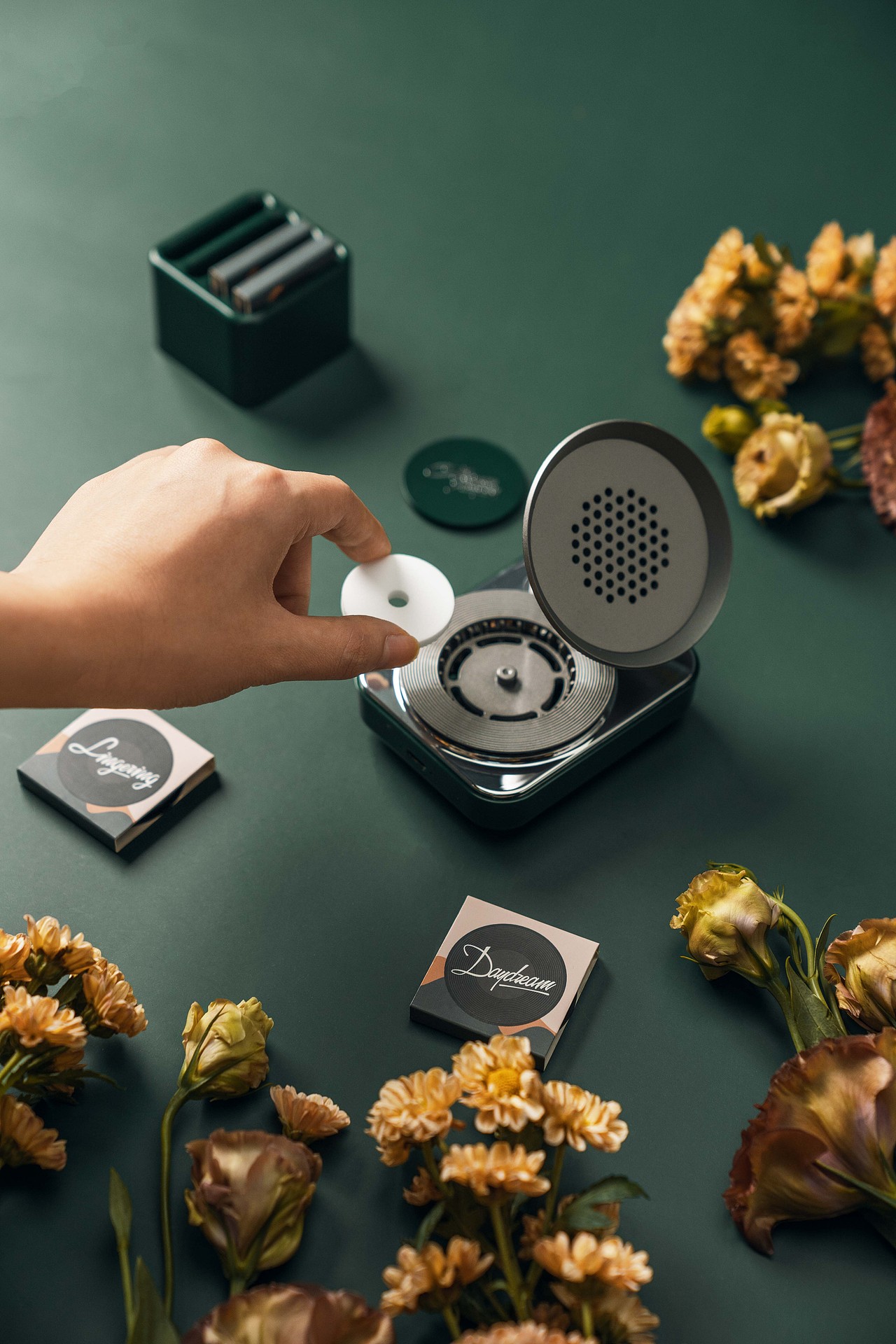 品牌案例丨香氛唱机 爱尔兰绿（图ZMjI4MzQ1MTk2） - 产品摄影 - 站酷设计师非凡像牛仔原创素材 - 站酷ZCOOL