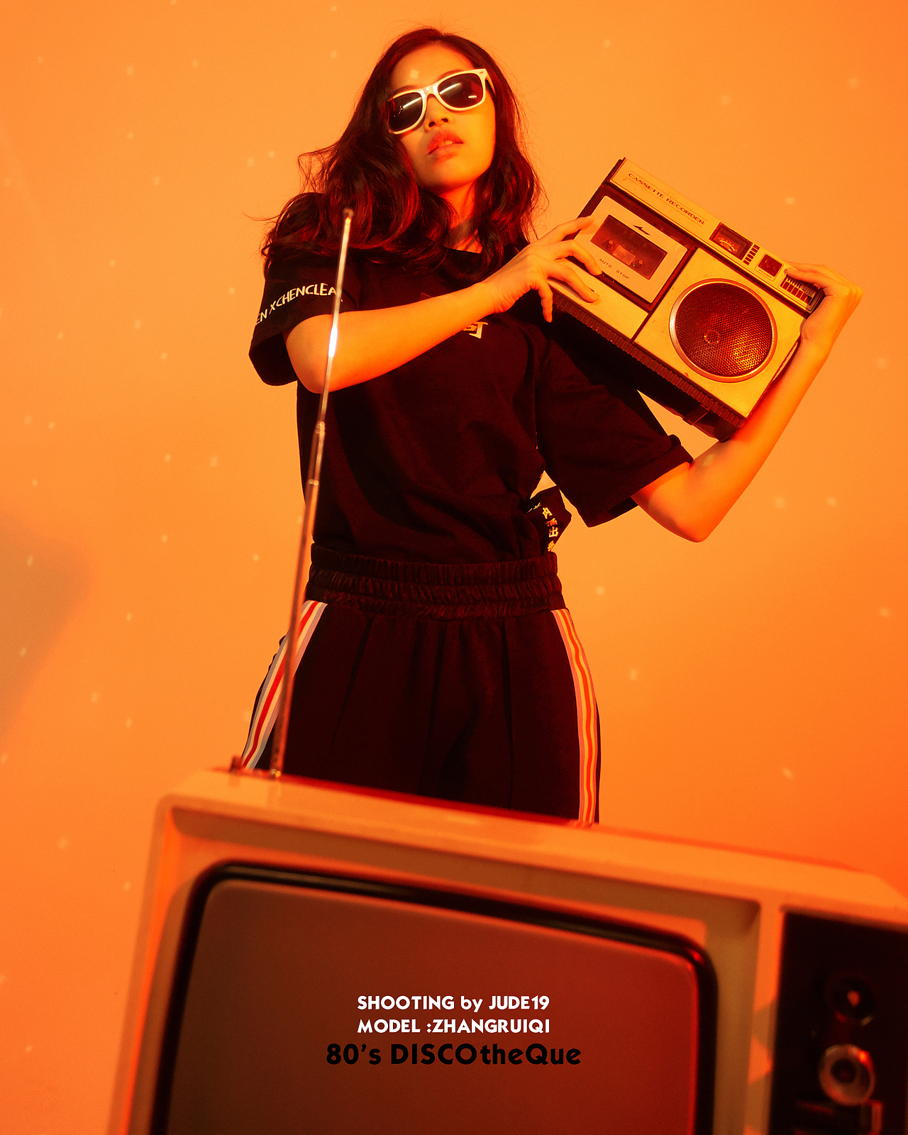 80’s DISCOtheQue（图ZMTA5NDc3MDUy） - 人像摄影 - 站酷设计师崴生原创素材 - 站酷ZCOOL