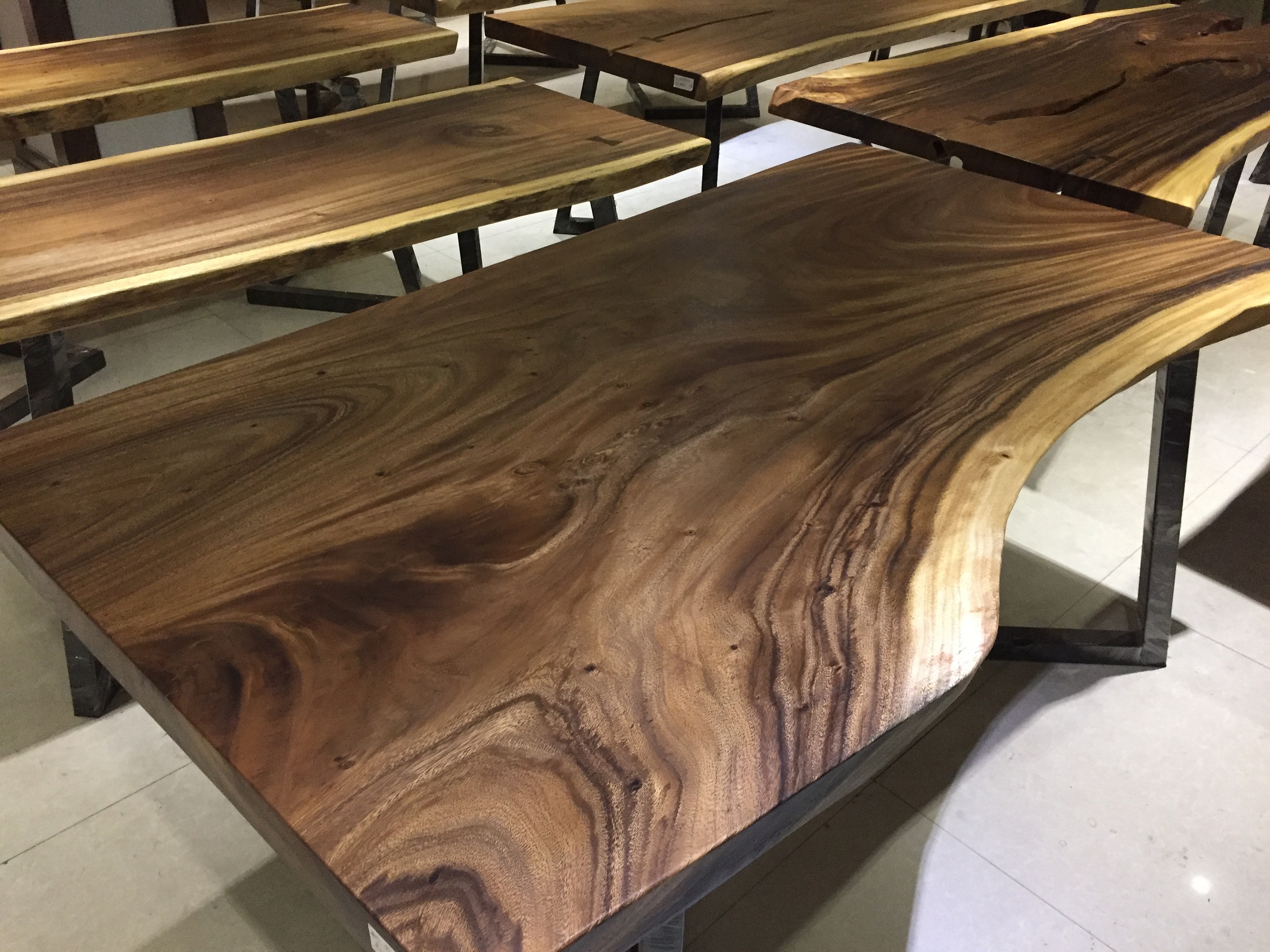 南美胡桃木展厅