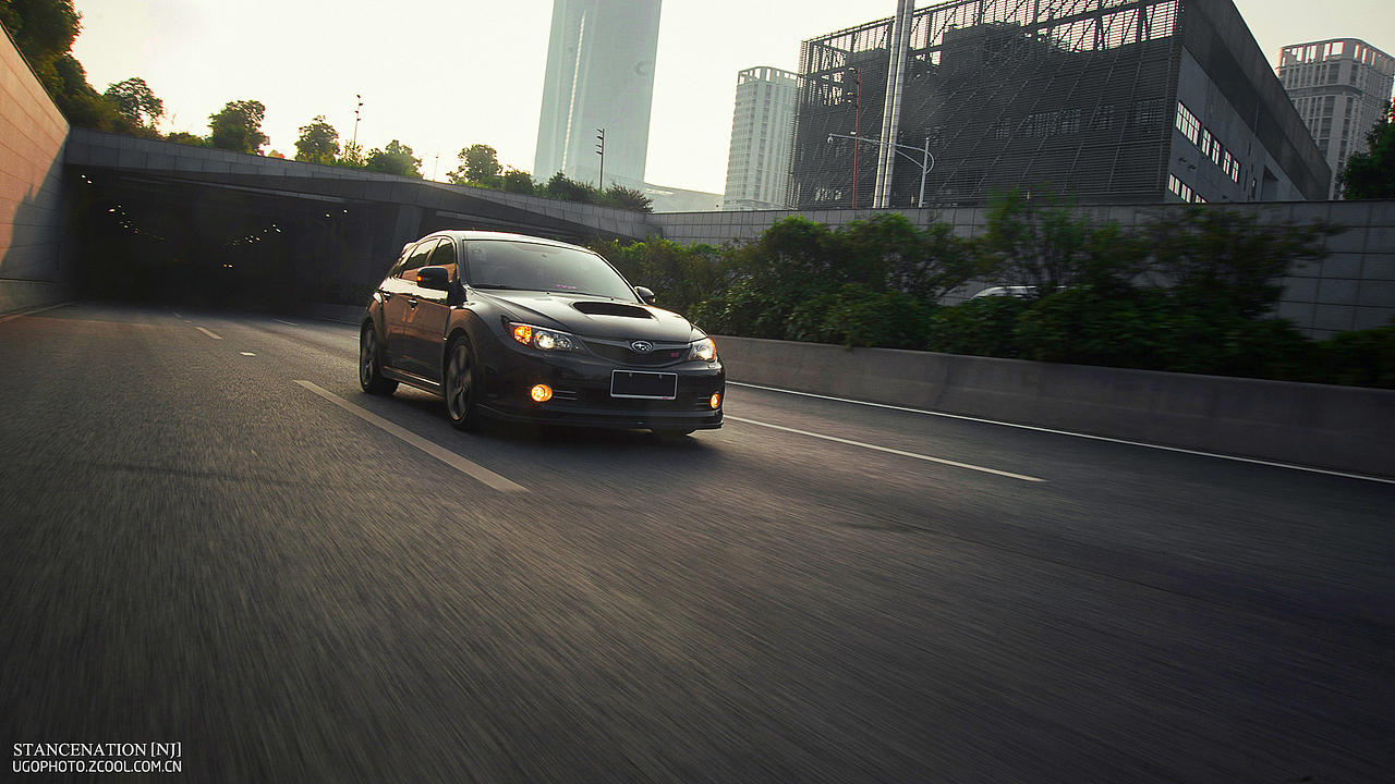 街道最强CP【Lancer EVO VS Impreza STI】（图ZMTIyODY4Mzgw） - 时尚/艺术摄影 - 站酷设计师超级何某某原创素材 - 站酷ZCOOL