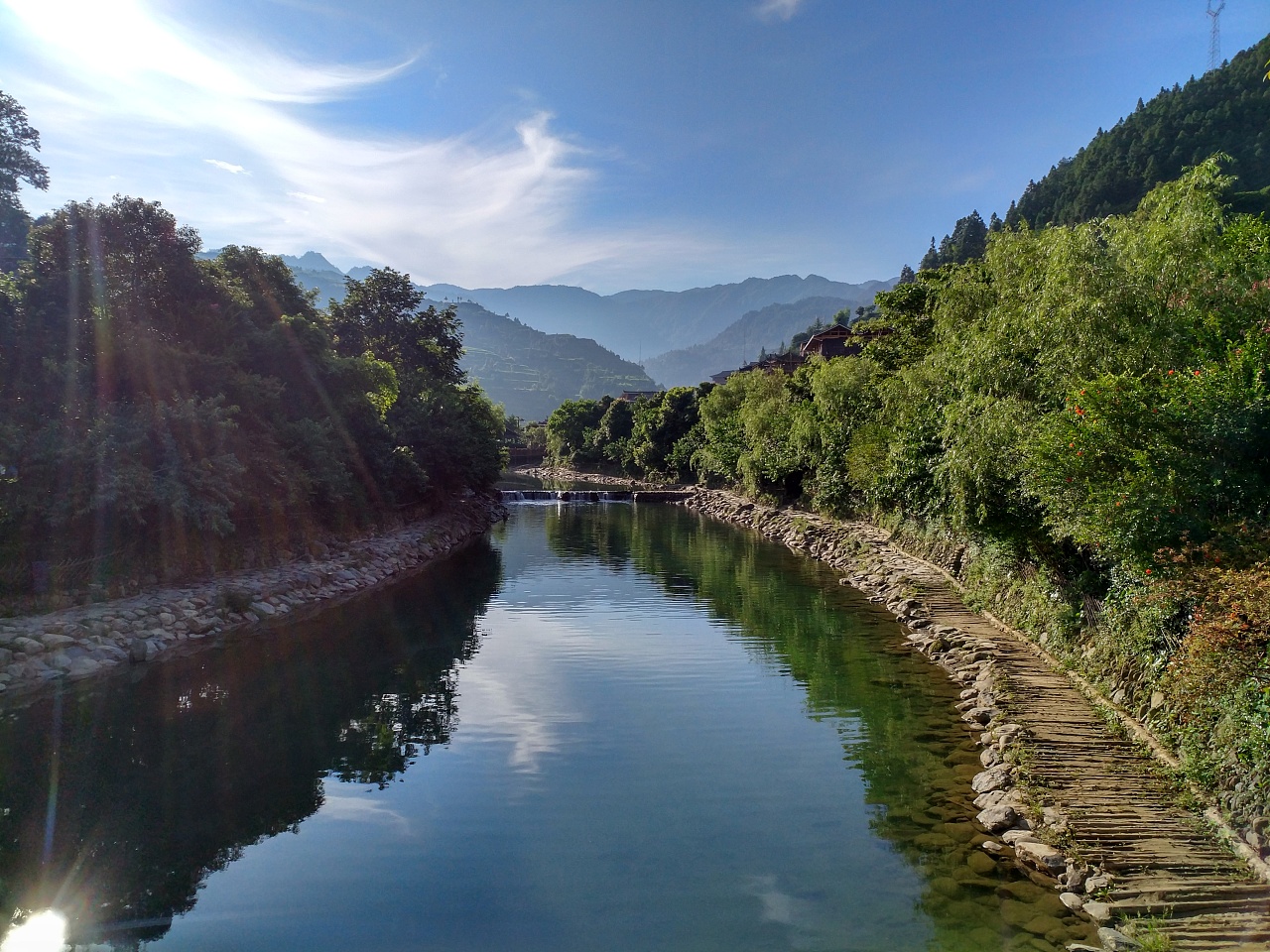 山水之间