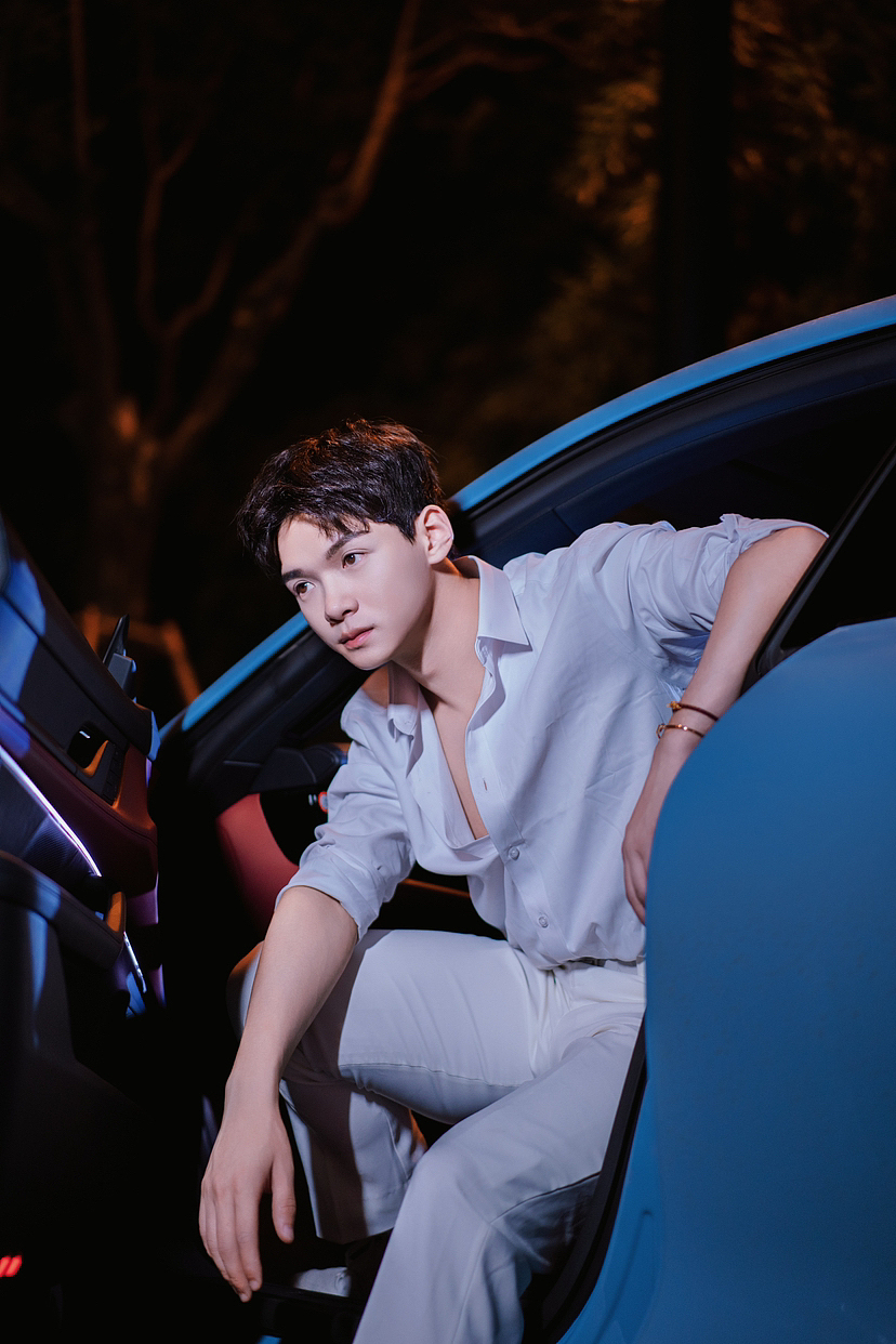 网红/昊艺（图ZMzQ4OTU3MzMy） - 人像摄影 - 站酷设计师商业摄影师周Sir原创素材 - 站酷ZCOOL