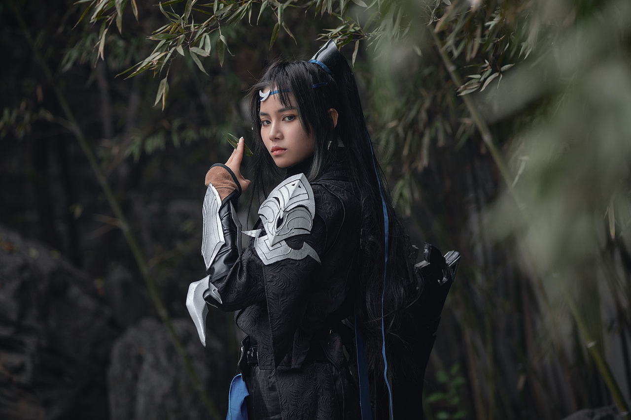 针翎钉棘十指牵 暴雨飞星乾坤颠【燕云炮哥cos】