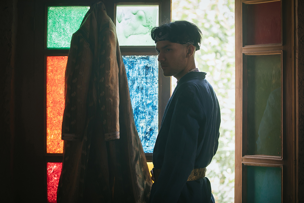 「赠送与等待」（图ZMTk1MDM0NjA0） - 人像摄影 - 站酷设计师小麦skin原创素材 - 站酷ZCOOL