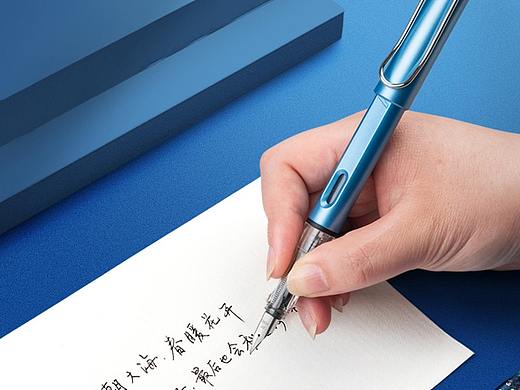 一款钢笔详情页
