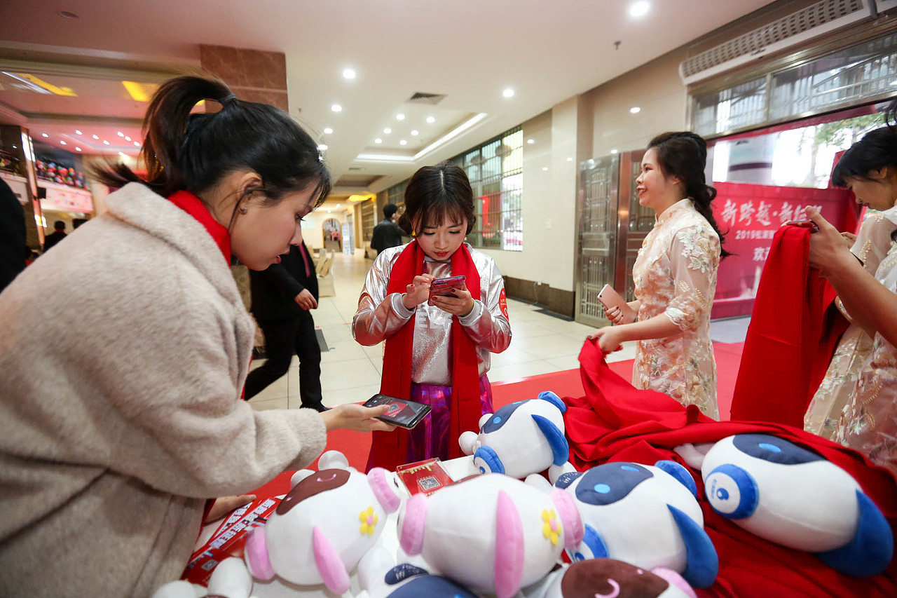 松湖智谷 | 新跨越 · 新征程（图ZMTQzMDk5MTU2） - 其他摄影 - 站酷设计师k先生设计原创素材 - 站酷ZCOOL