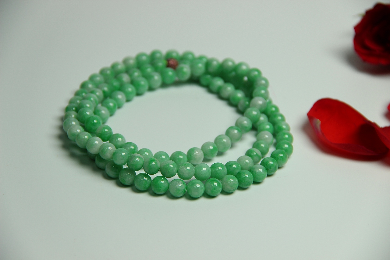 种水多彩翡翠圆珠项链 奇玉记