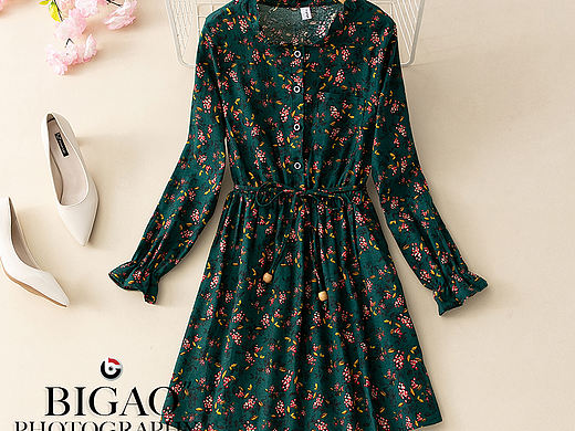 連衣裙的平鋪拍攝（個(gè)人主頁(yè)-ZNTU4OTcyMDg=） - 產(chǎn)品攝影 - 站酷設(shè)計(jì)師比高攝影原創(chuàng)素材 - 站酷ZCOOL