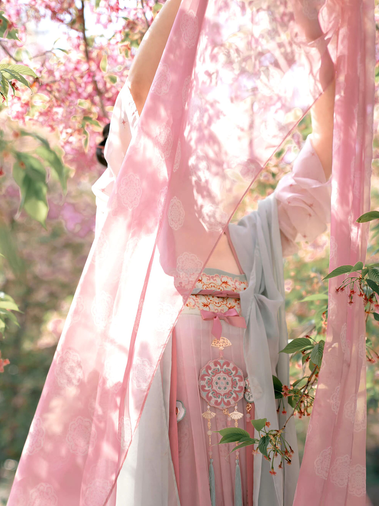 【汉服设计】-绮罗香