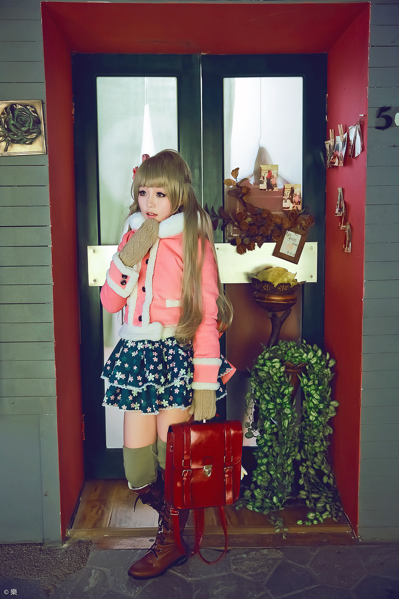 南小鸟COSPLAY（图ZODI2MTQzNjg=） - 人像摄影 - 站酷设计师film_D原创素材 - 站酷ZCOOL