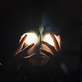 _早点睡的头像