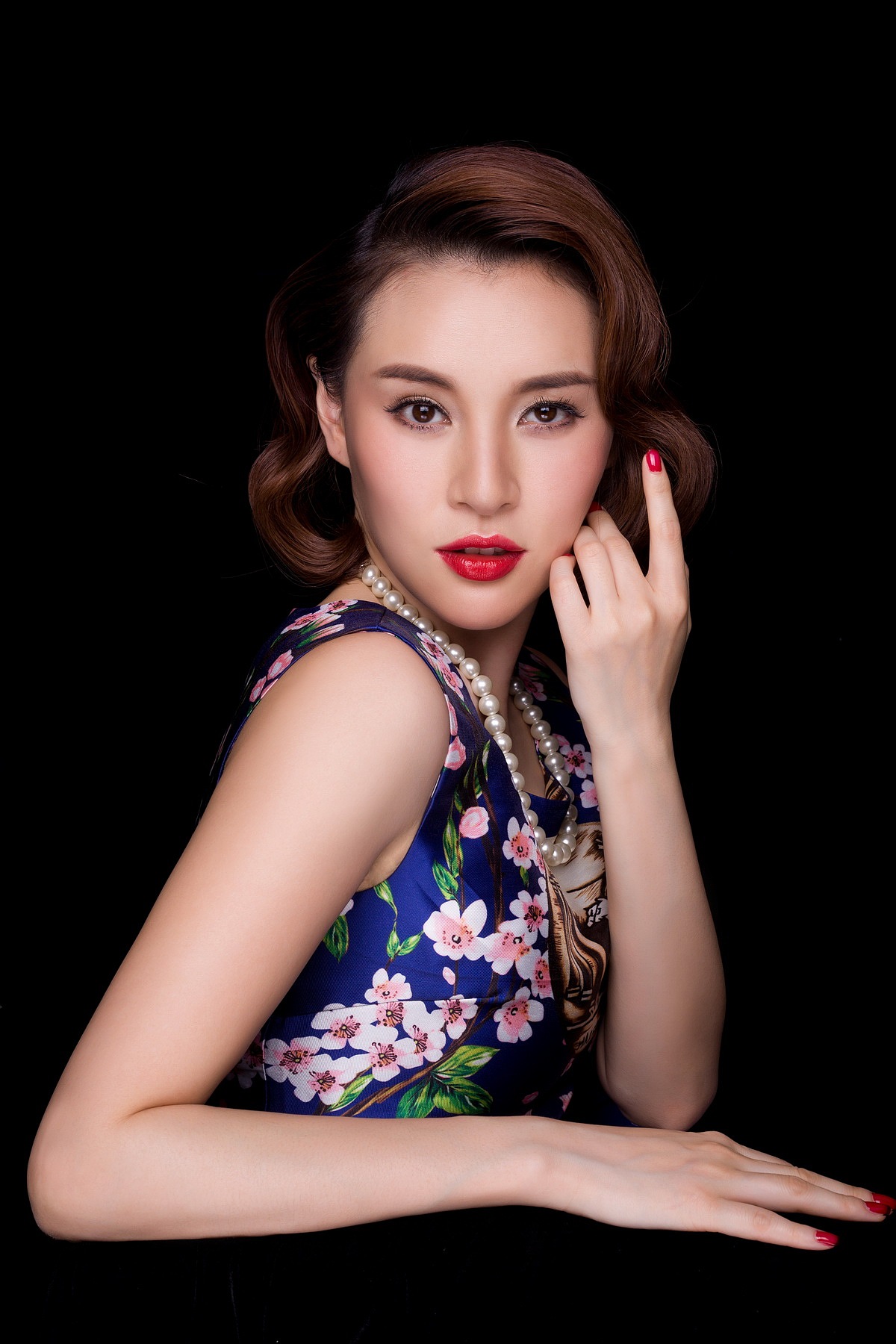 美范摄影写真大片欣赏----余琬玲（图ZNTA1NzEyOTI=） - 人像摄影 - 站酷设计师美范摄影原创素材 - 站酷ZCOOL