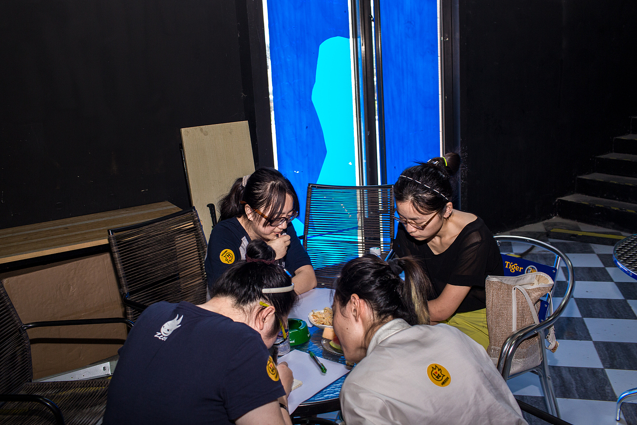 站酷8周年（宁波站）（图ZMTkxMTg0MDQ=） - 人文/纪实摄影 - 站酷设计师prince稀饭原创素材 - 站酷ZCOOL