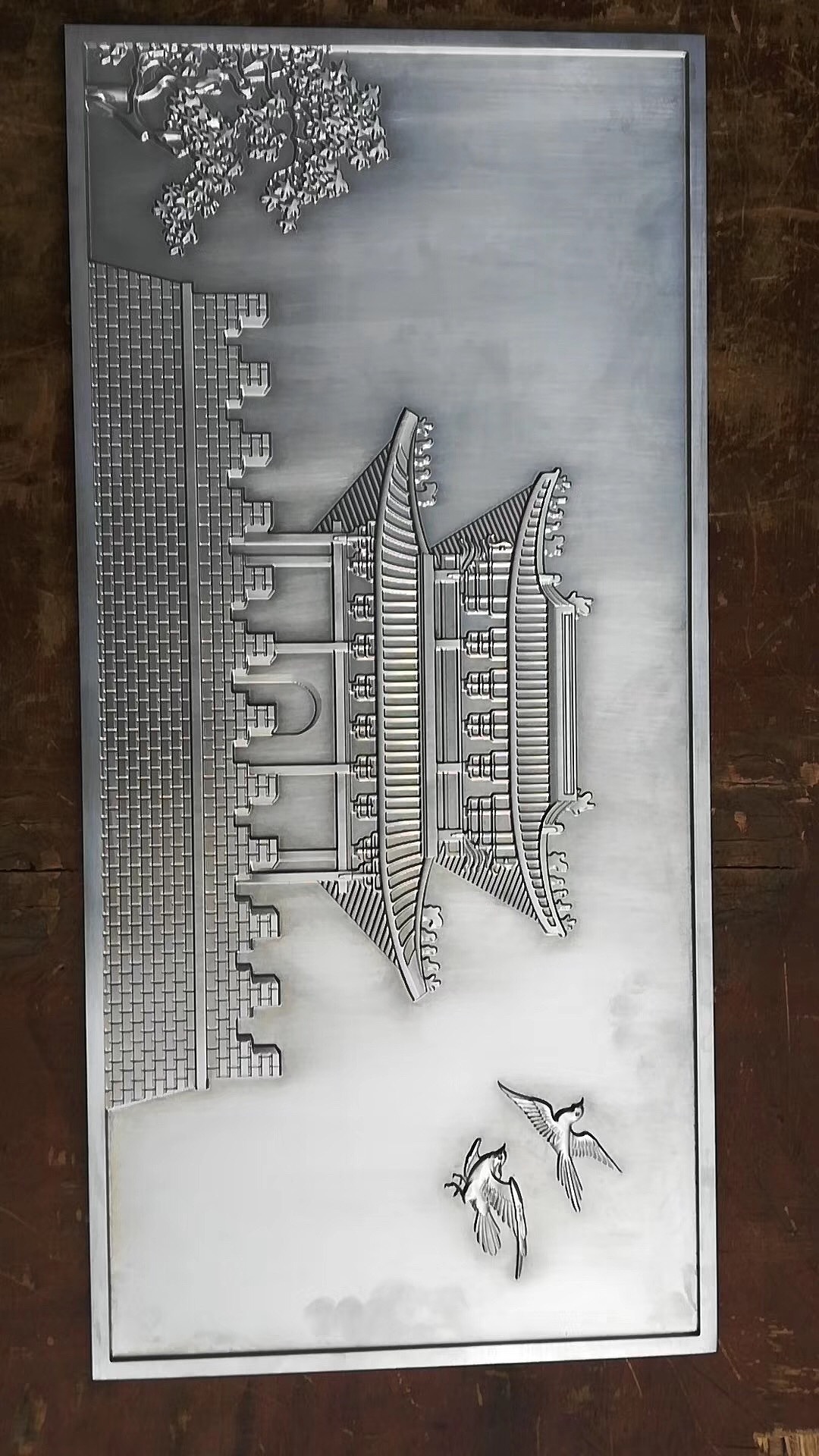 精雕细琢铝板雕刻镂空屏风铝艺浮雕背景墙