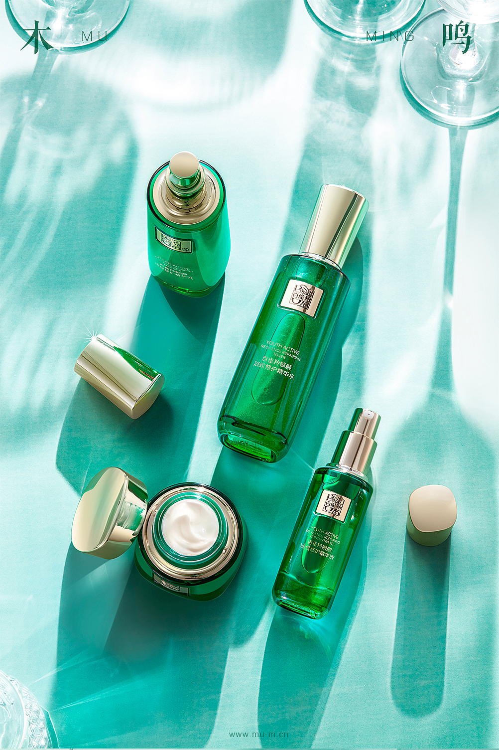 pechoin百雀羚化妆品静物场景摄影白底拍摄精修图