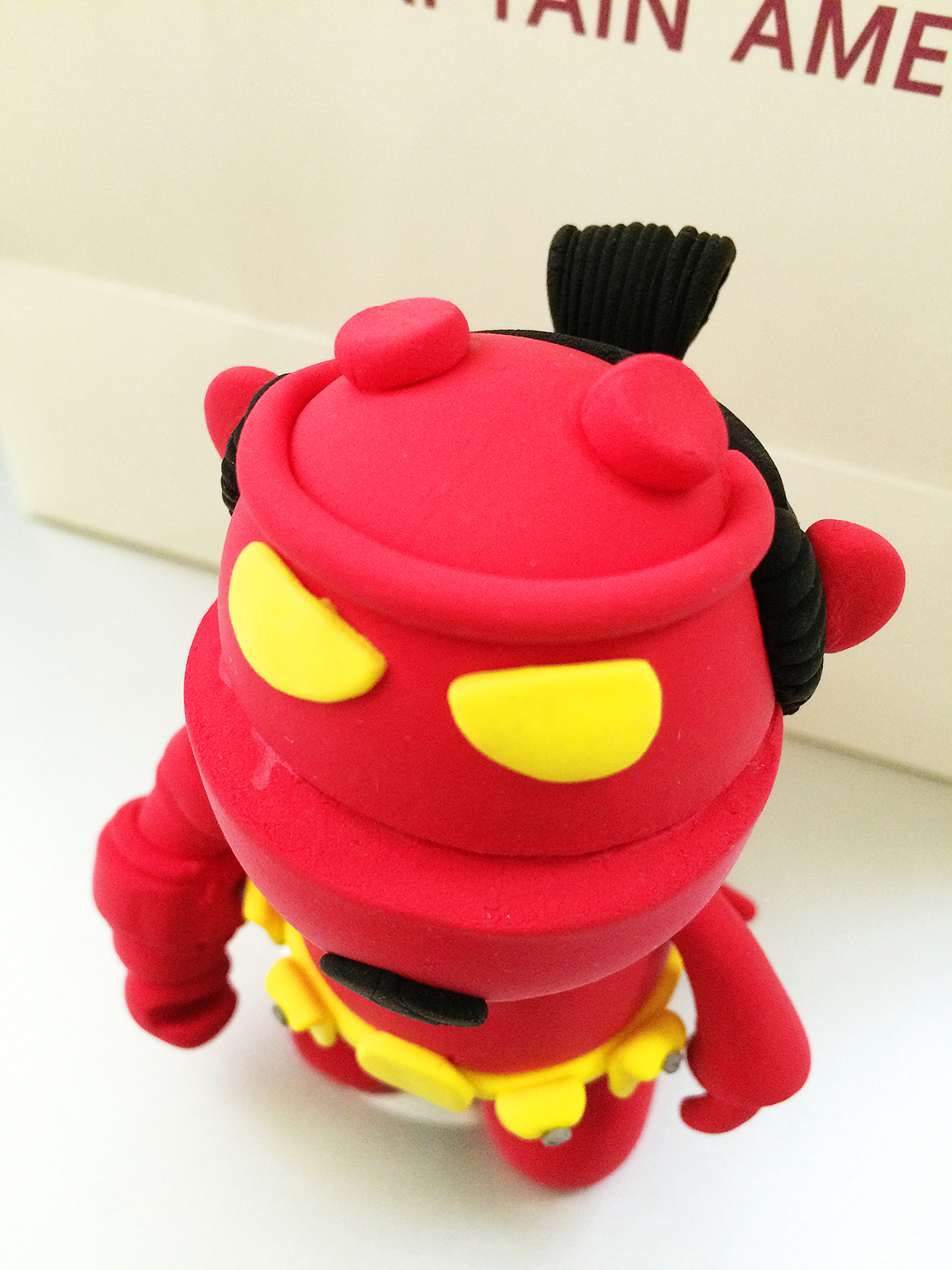 Hellboy 地狱男爵 纸粘土（图ZMzE4NTk2NzY=） - 手办/模玩 - 站酷设计师why兔原创素材 - 站酷ZCOOL