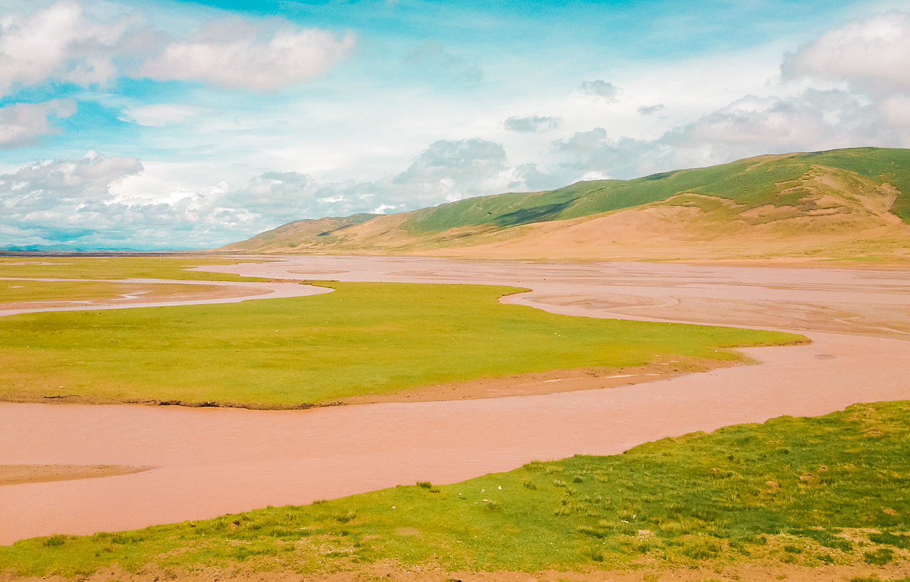 不像在生活中不知道什么原因就莫名其妙吵起来了