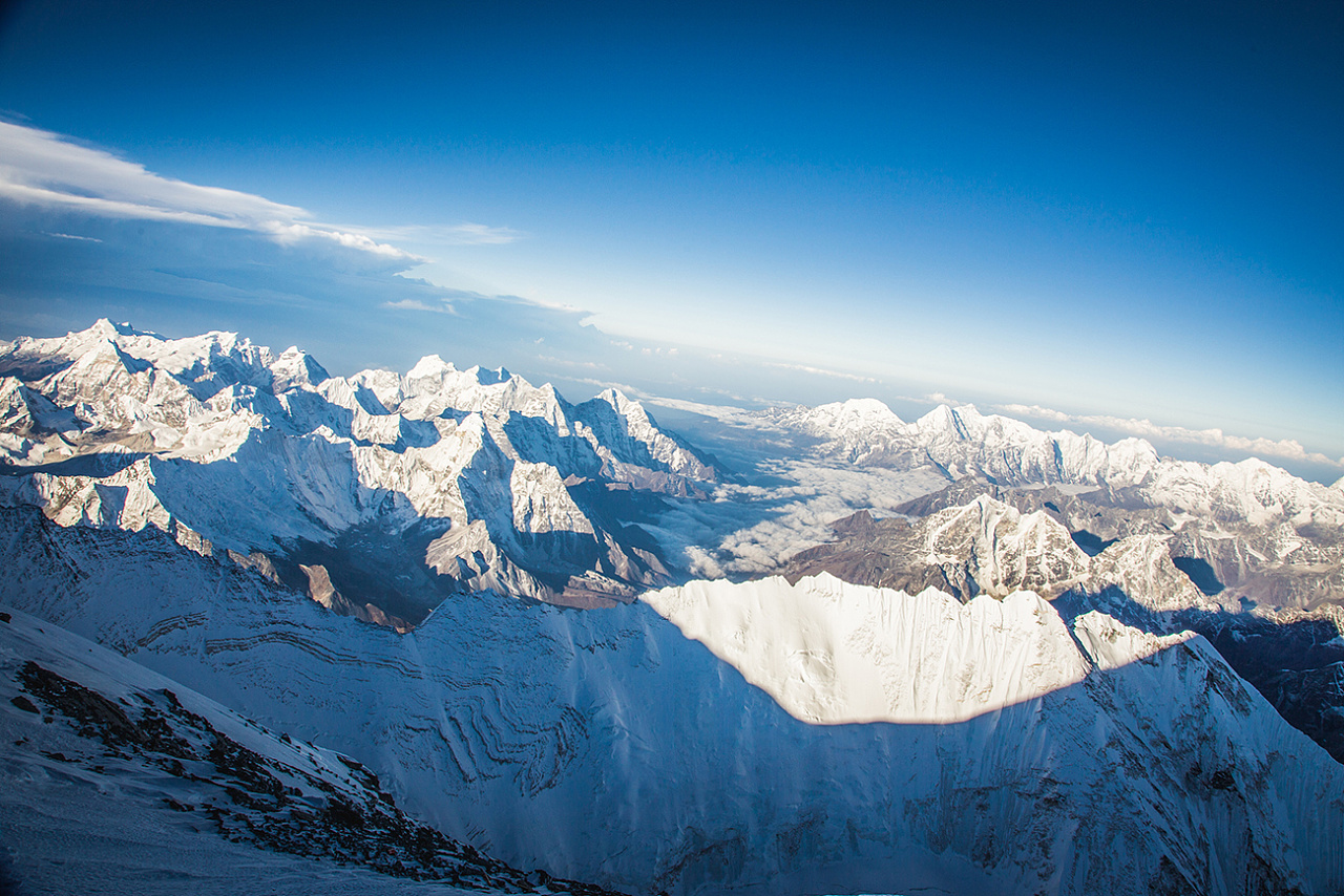 《世界屋脊—攀登珠峰》