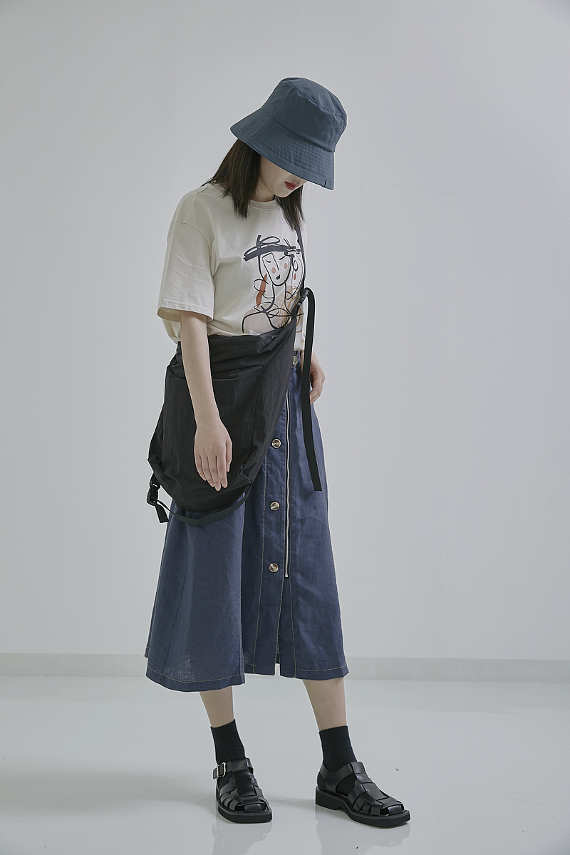 【Emotionlab情绪实验室】2020 盛夏新品上市 LOOKBOOK（图ZMjEwMDA3MTIw） - 人像摄影 - 站酷设计师YONKOS原创素材 - 站酷ZCOOL