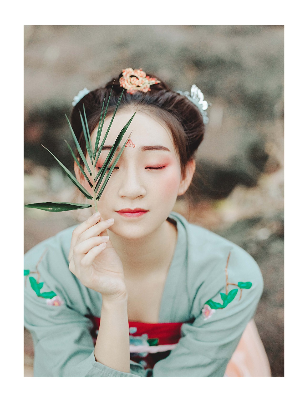 风逗荷香（图ZNjAwNTEzODg=） - 人像摄影 - 站酷设计师娇娇CHOO原创素材 - 站酷ZCOOL