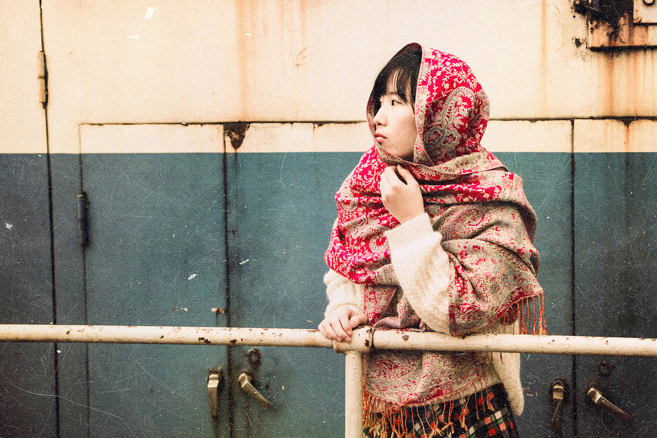 《侧颜》_三石君的尹姑娘-站酷zcool