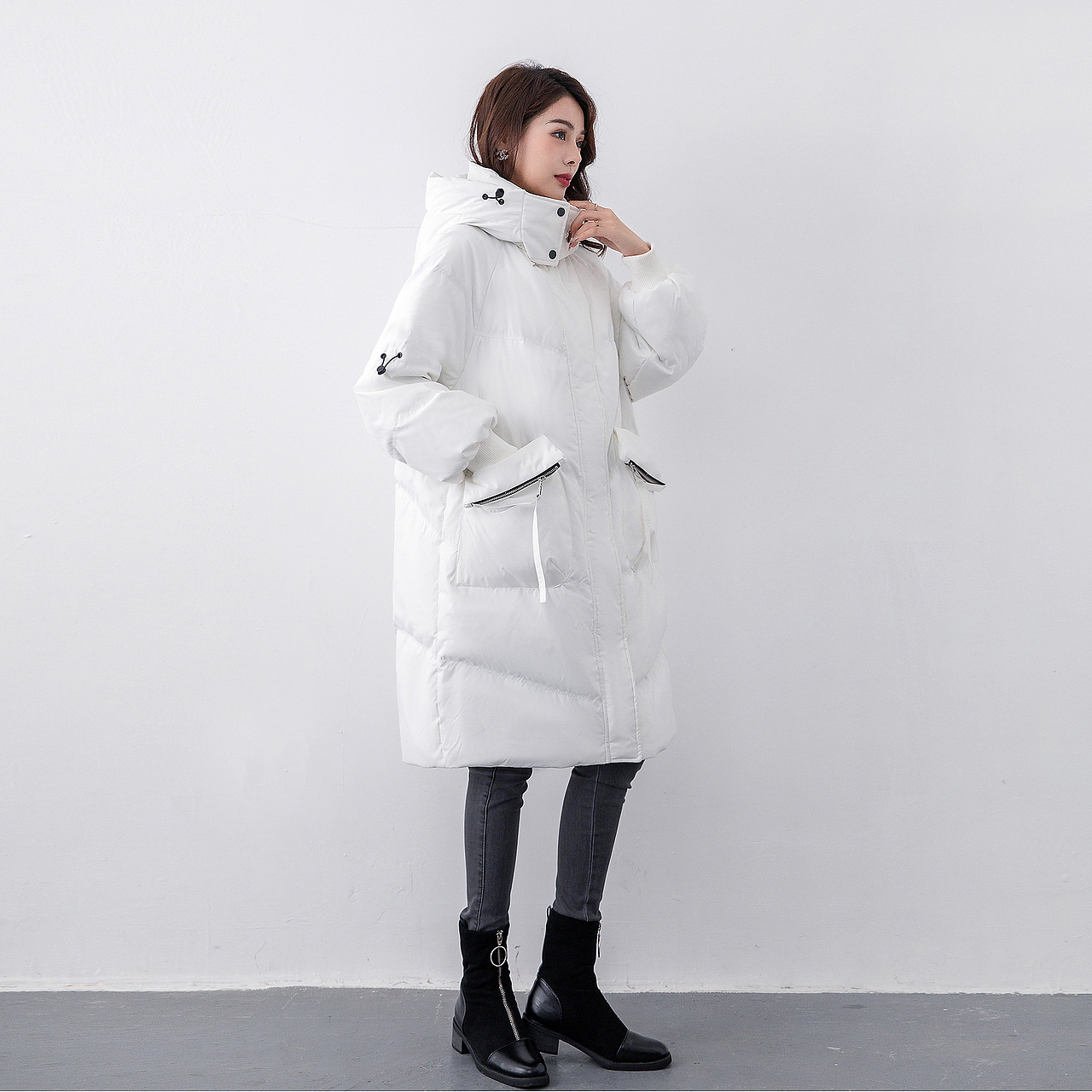 女装羽绒服拍摄