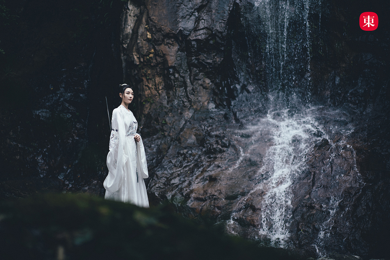 【东集tonji】谪仙 玉袍长剑堪风流,山川不念旧