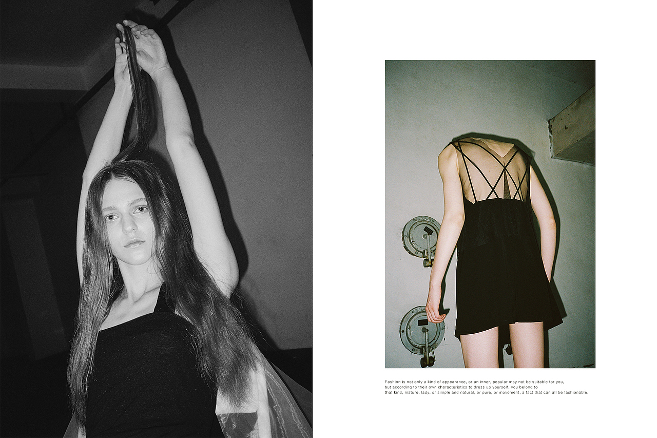 as if in a dream 如入梦境.