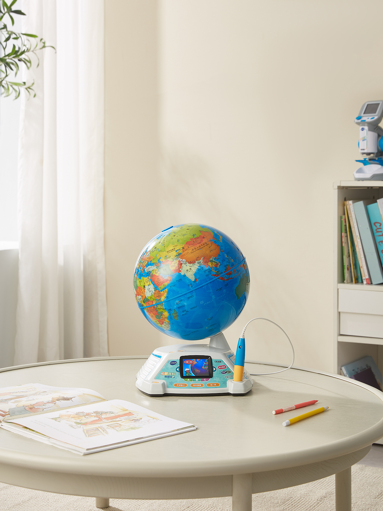 玩具摄影/伟易达地球仪 X ABVISON