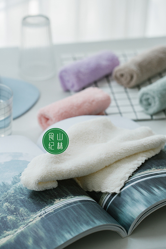 五色方巾（图ZMTA5NzU5MzEy） - 产品摄影 - 站酷设计师山林纪原创素材 - 站酷ZCOOL