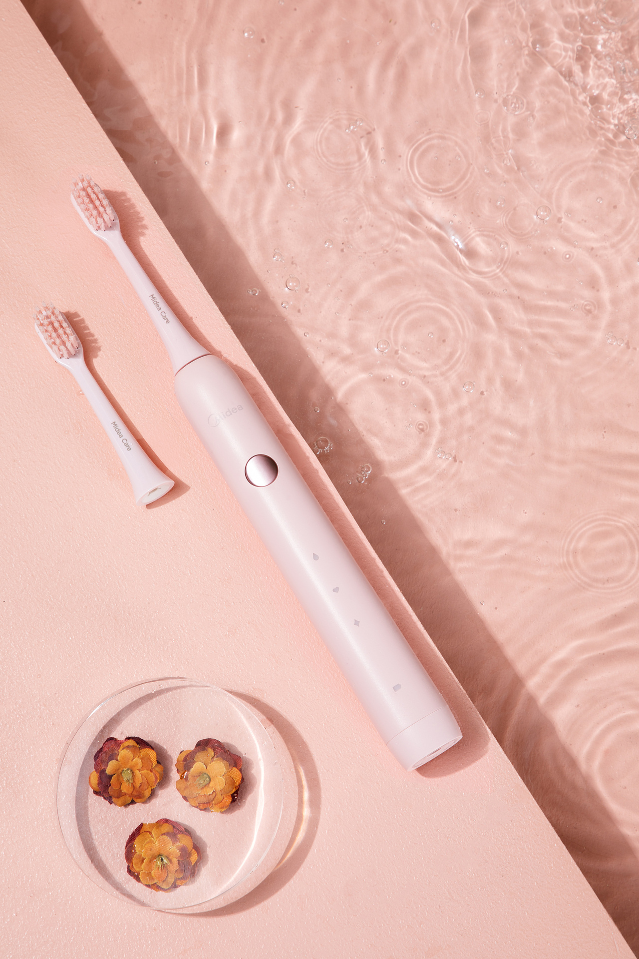 美的-电动牙刷-产品摄影（图ZMjkwOTUxNjQ4） - 产品摄影 - 站酷设计师田士杰原创素材 - 站酷ZCOOL