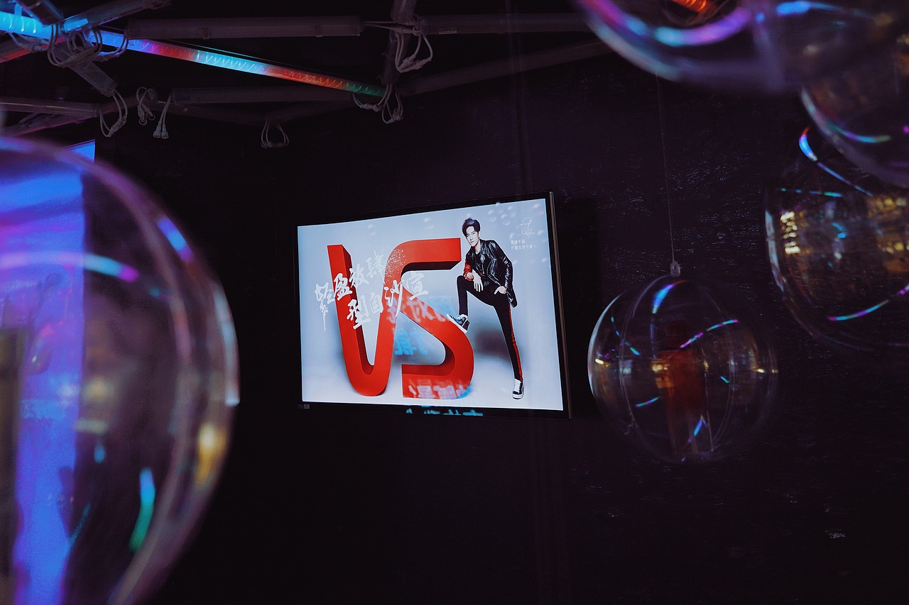 【线下快闪店】天猫×宝洁:炭黑主义,吸走油腻