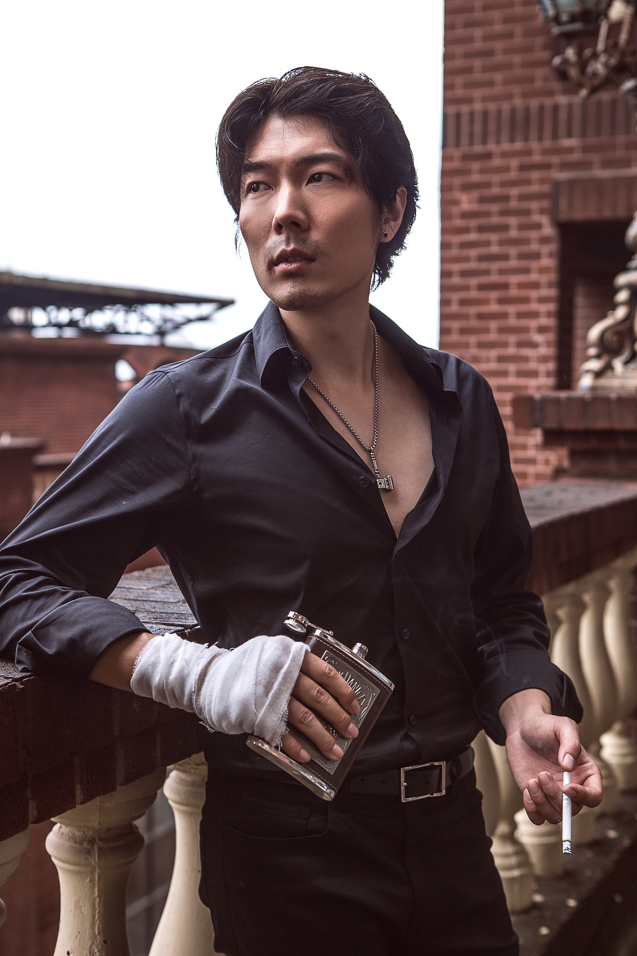 《黑帮大佬形象》 ☆情景剧照式拍摄 ☆影视化妆,服装,梳妆 ☆烘托