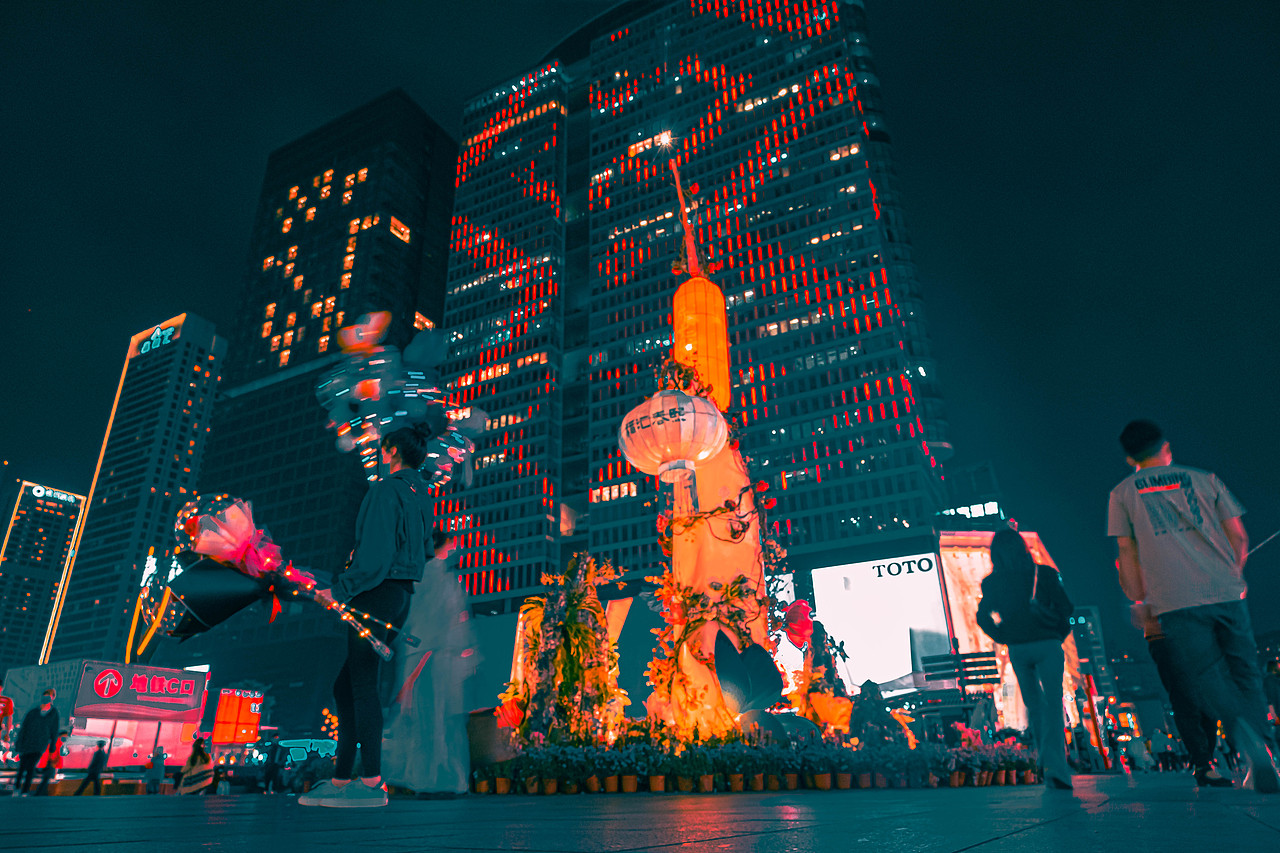 春熙路上的大話西游（圖ZMjQ3NDU2MzYw） - 人文/紀(jì)實攝影 - 站酷設(shè)計師老紙原創(chuàng)素材 - 站酷ZCOOL