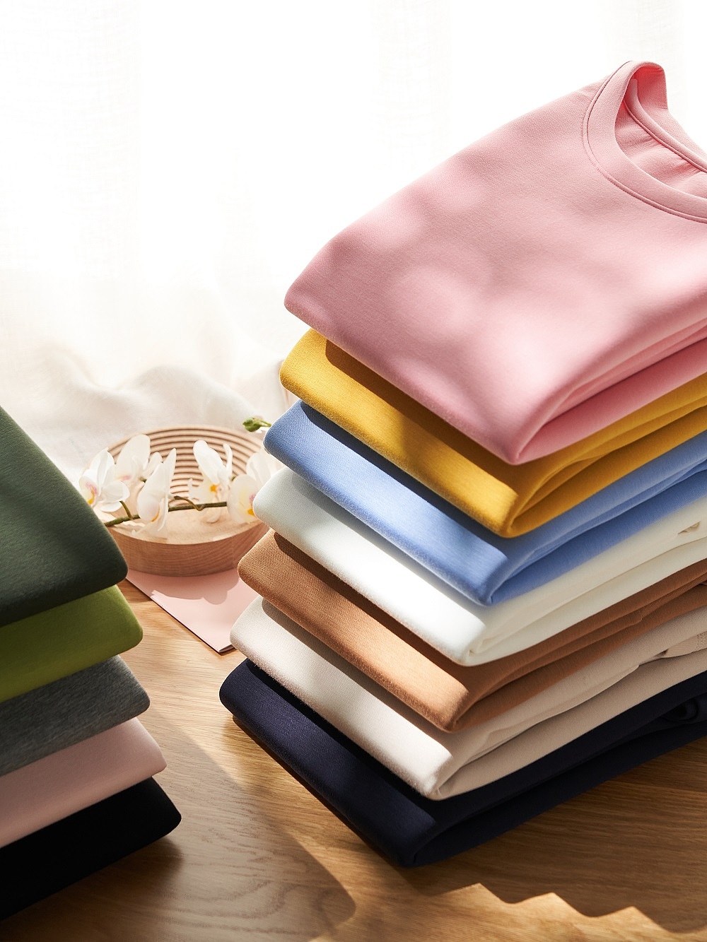 2021年电商女装T恤平铺创意拍摄客片