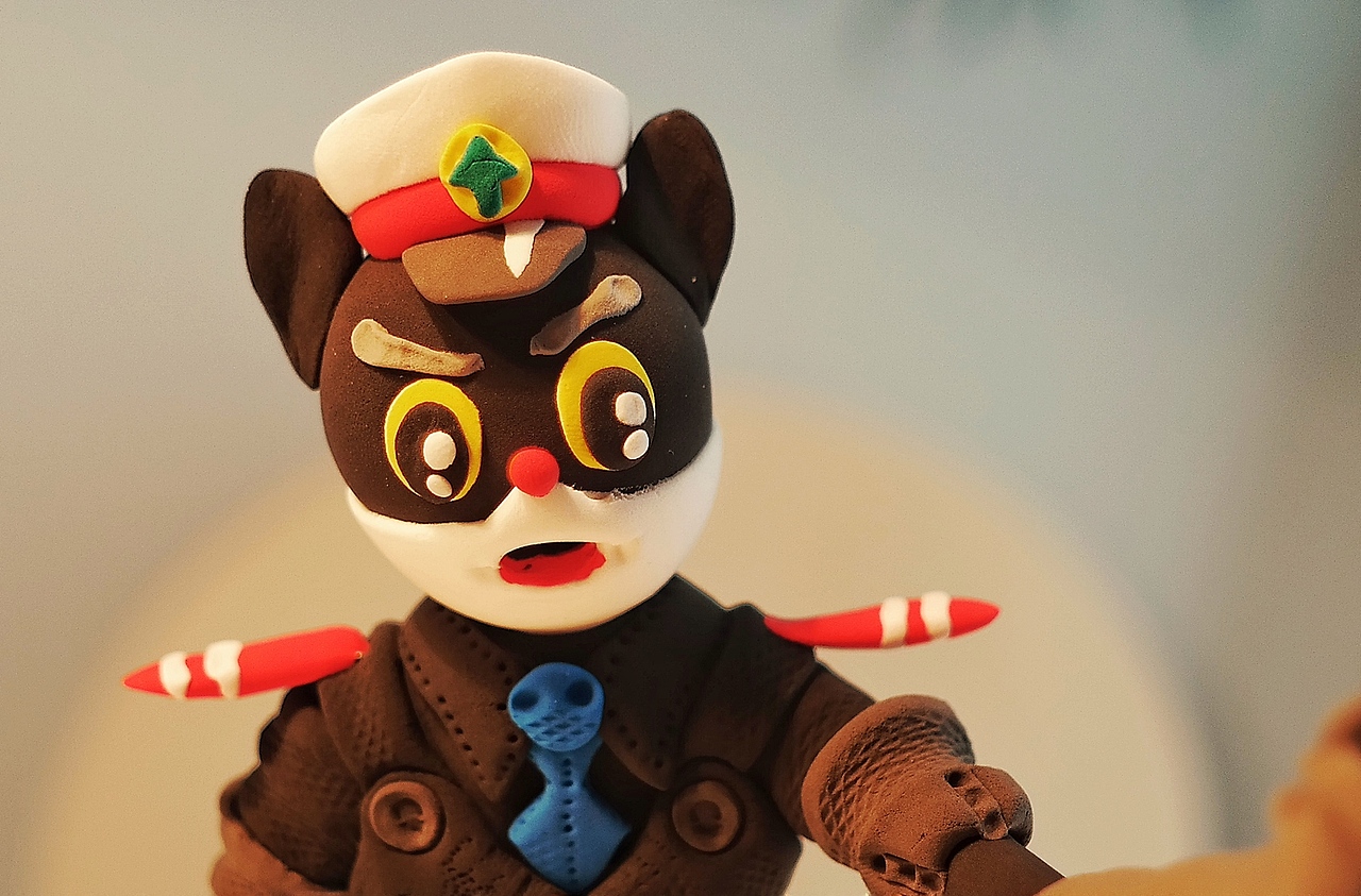 七头身 黑猫警长