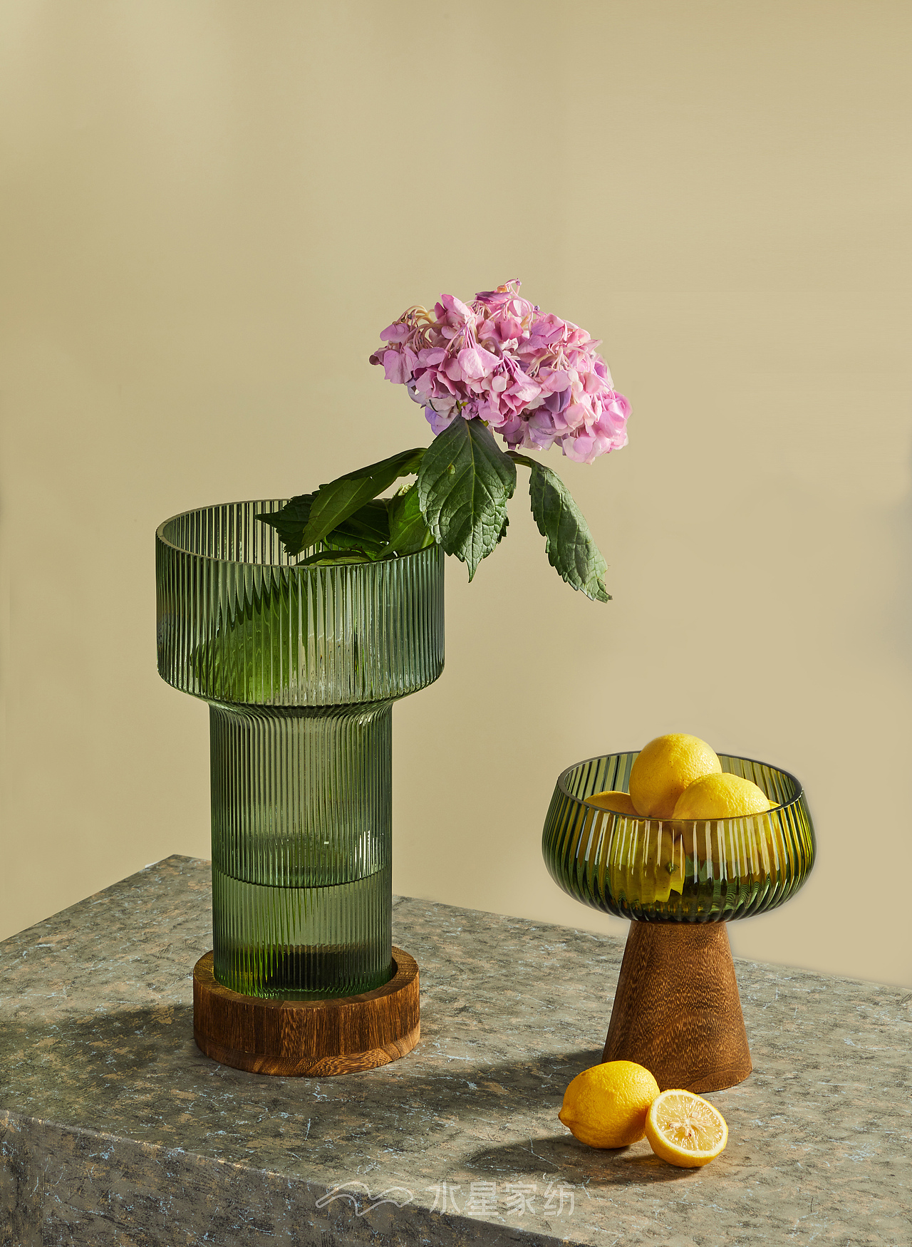 电商摄影 | 花器拍摄（图ZMjA4NDcyNDA4） - 产品摄影 - 站酷设计师影像小白原创素材 - 站酷ZCOOL