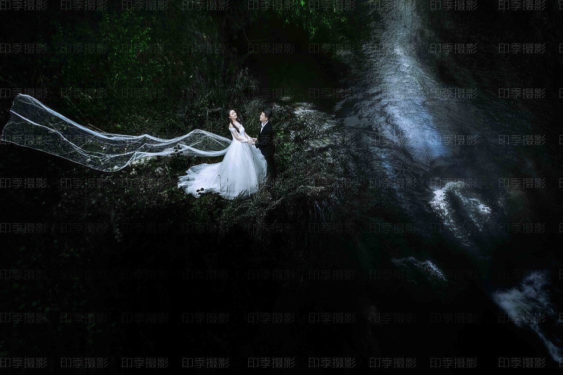 呼伦贝尔旅拍婚纱照,四季呼伦贝尔!